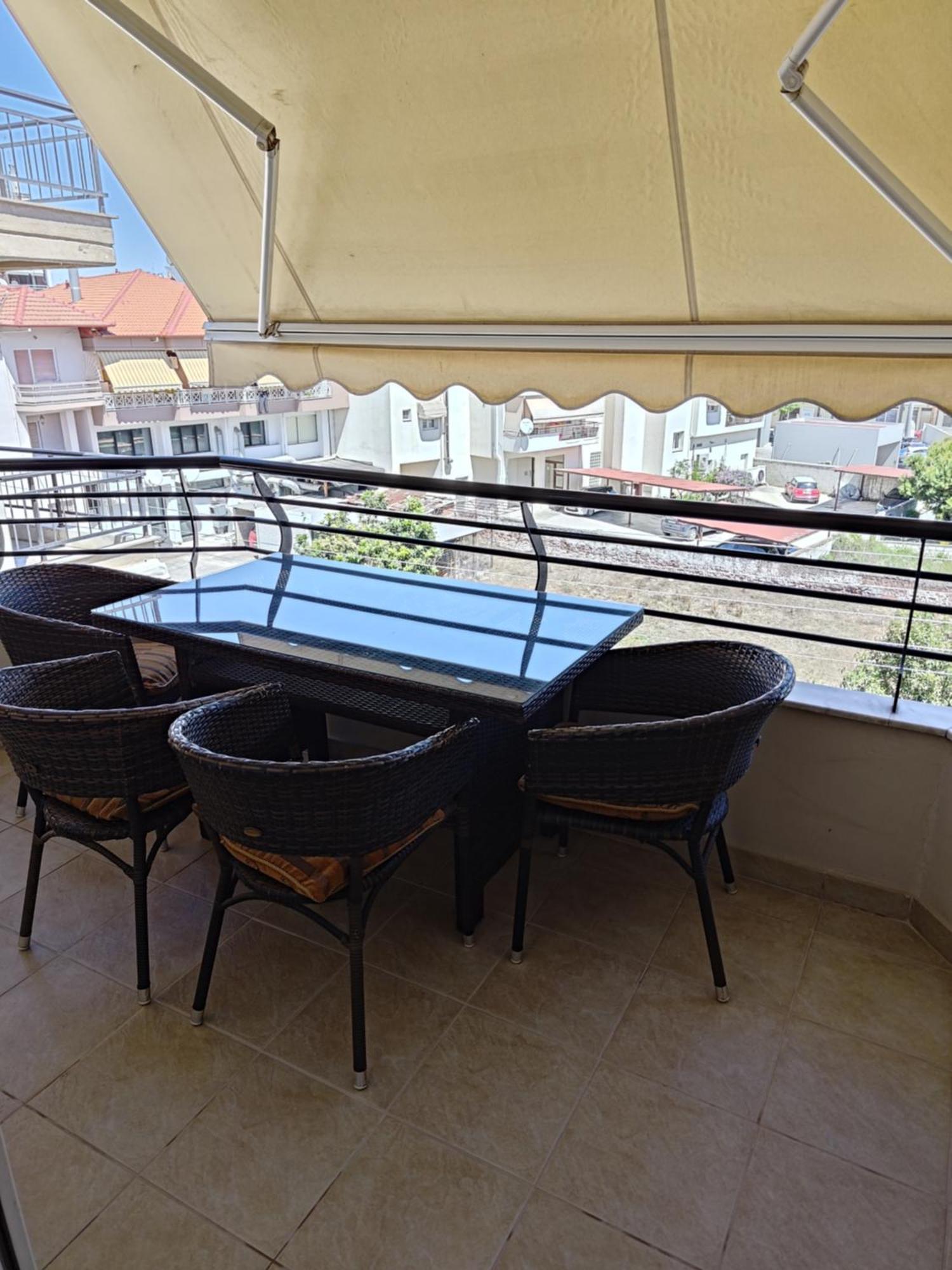 Apartment Jordan Downtown & Parking Katerini